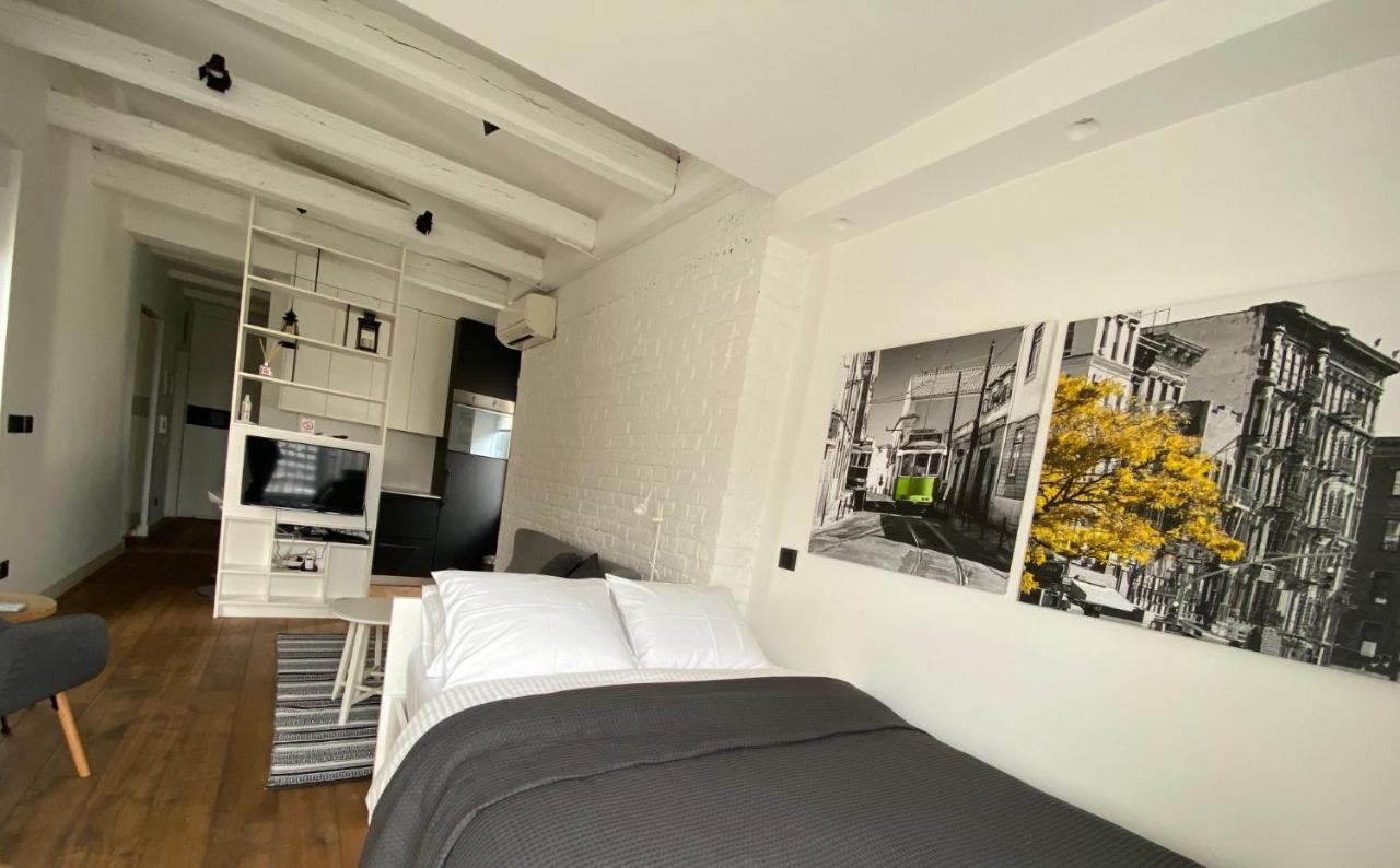 Enjoy B-52 Studio Belgrado Exterior foto